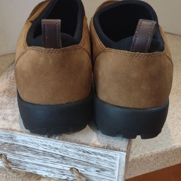 Lands End mens NWOT Suede Slip On Shoes Size 12 main image 5